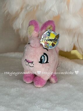Neopets Pink Snowbunny With Tags RARE Vintage